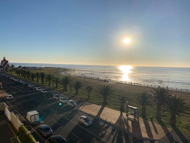 To Let 3 Bedroom Property for Rent in Mouille Point Western Cape